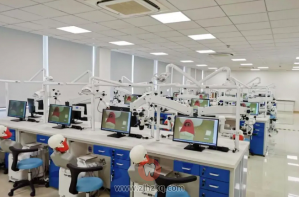 杭州医学院**口腔医学院教学实验设备投入使用