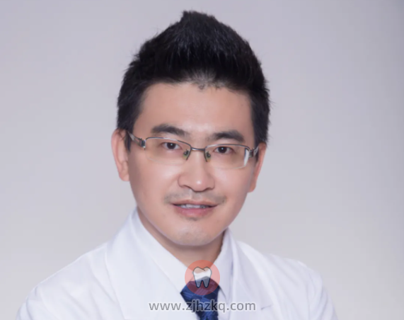 刘天爽教授17岁“无牙”女孩牙齿修复案例