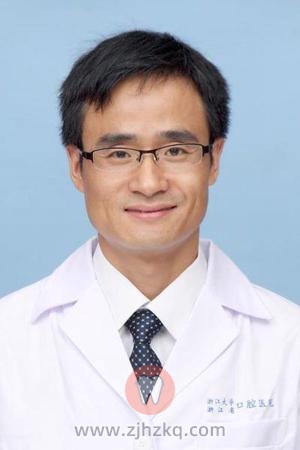 浙大口腔医院看牙专家李明星