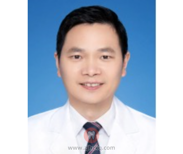 **口腔何福明：杭州老年人种牙科普