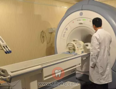 种植牙影响干扰核磁共振