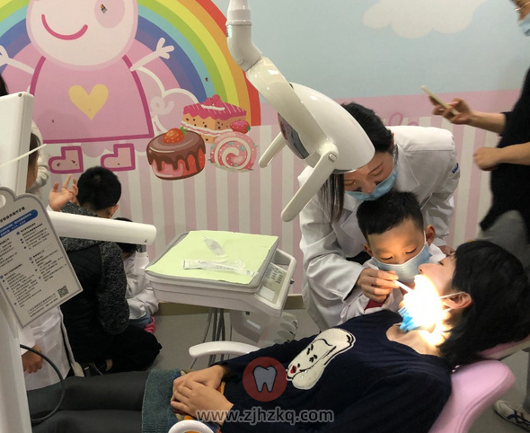 杭州美奥口腔城星院区小小牙医活动