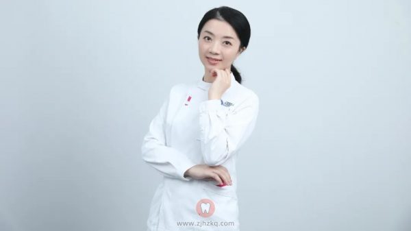 杭州口腔医院未来科技城院区种植牙医生廖锐