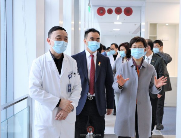 浙江**吴健副校长一行走访慰问**