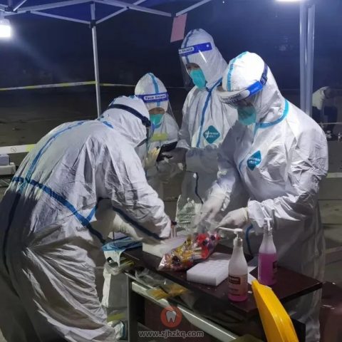 杭州口腔医院城西院区 “大白”集结筑牢抗疫防线