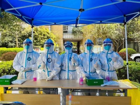 杭州市**医院援沪医疗队抗疫纪实