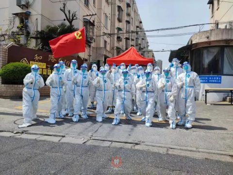 ****连日派306名医护人员援沪抗疫