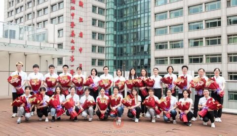 浙江省**援沪医疗队27名队员全部凯旋